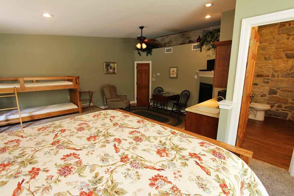 Rocky Acre Farm Bed & Breakfast Mount Joy Luaran gambar
